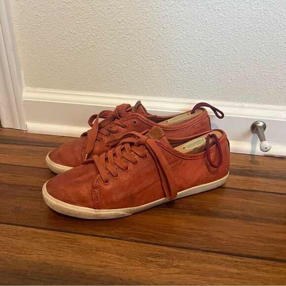 Frye Maya Leather Sneakers Tennis Shoes Low Lace-Up Orange Size 9 - Picture 1 of 11